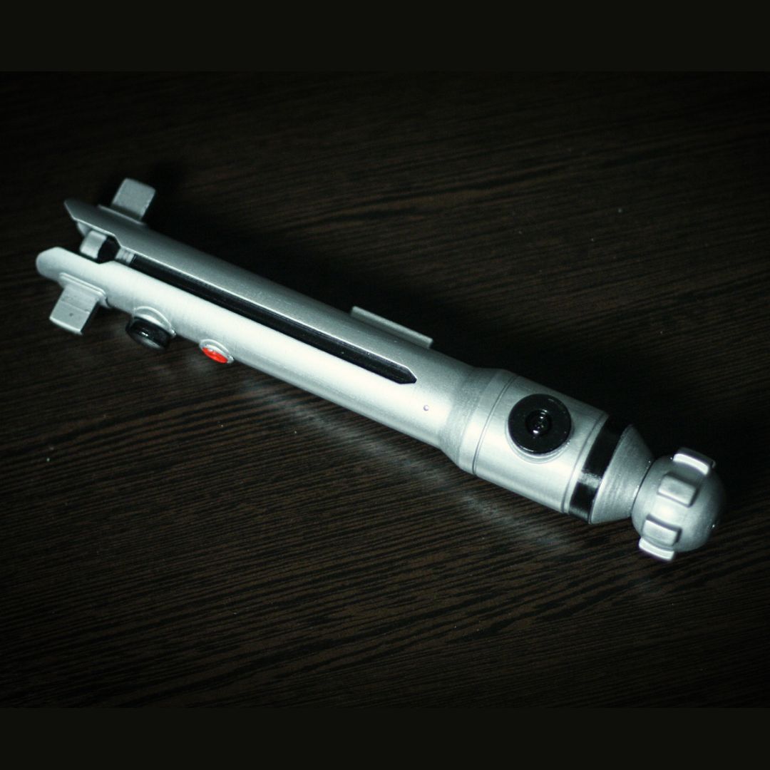 Ahsoka Tano lightsaber replica prop for Star Wars cosplay, 12-inch lightweight and durable design, screen-accurate detail for collectors and fans