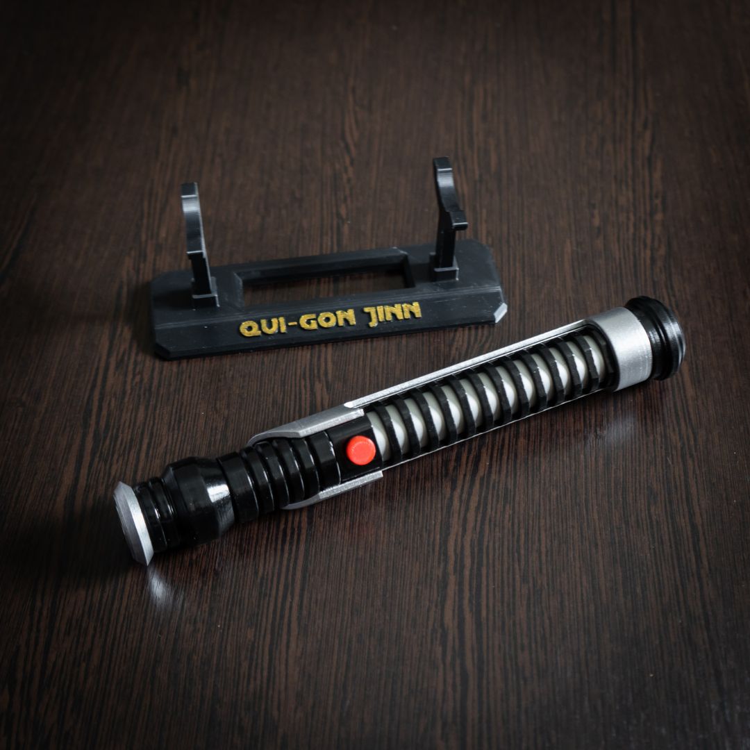 Qui-Gon Jinn Lightsaber Replica | Star Wars Cosplay