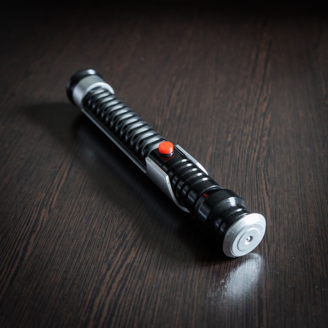 Qui-Gon Jinn Lightsaber Replica | Star Wars Cosplay