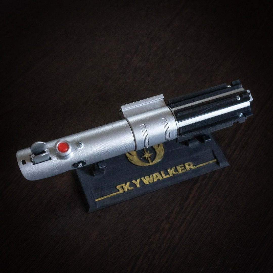 Rey Lightsaber Hilt - Star Wars Episode VII and VIII Replica Prop