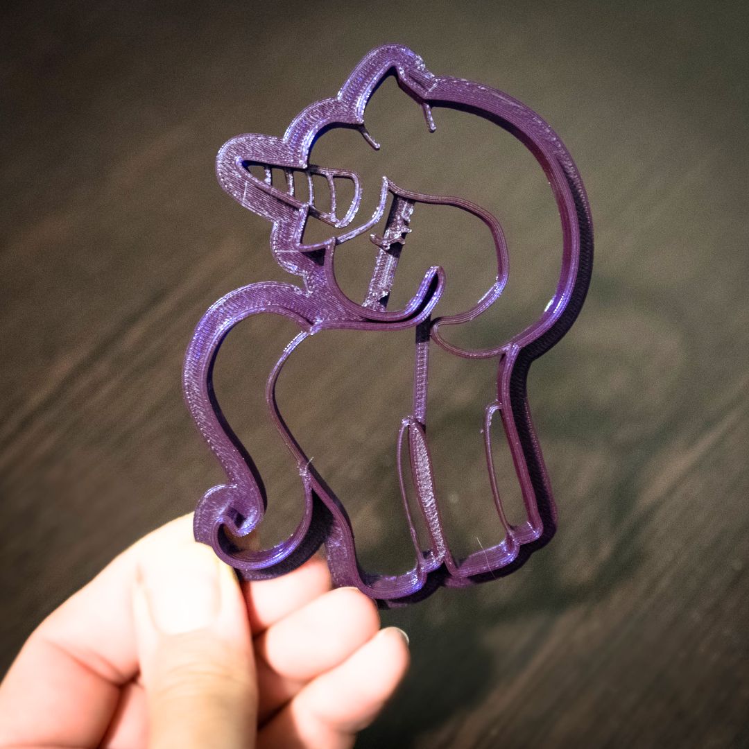 Unicorn Cookie Cutter - Fantasy Biscuit Cutter for Unicorn-Themed Parties
