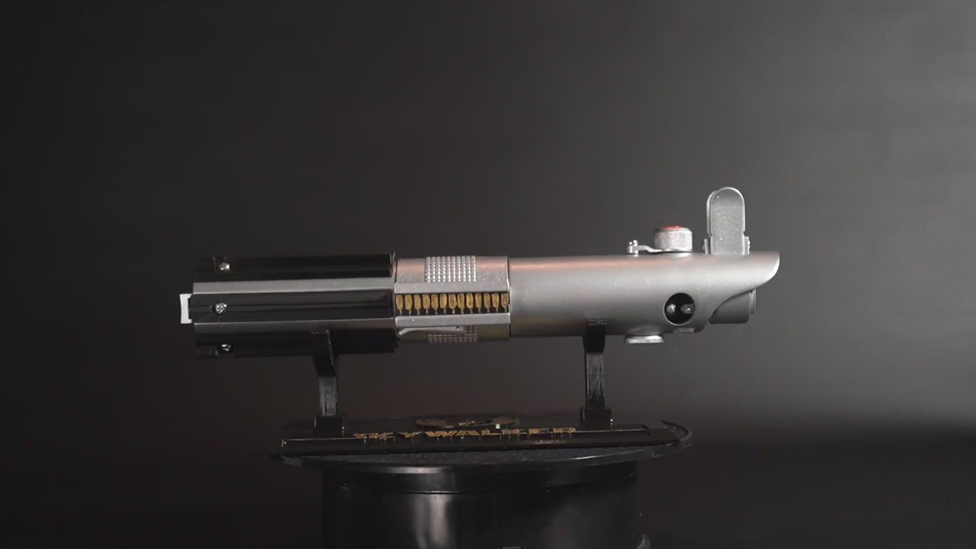 Luke Skywalker Lightsaber, Leather Belt, Stand | Star Wars Cosplay Replica
