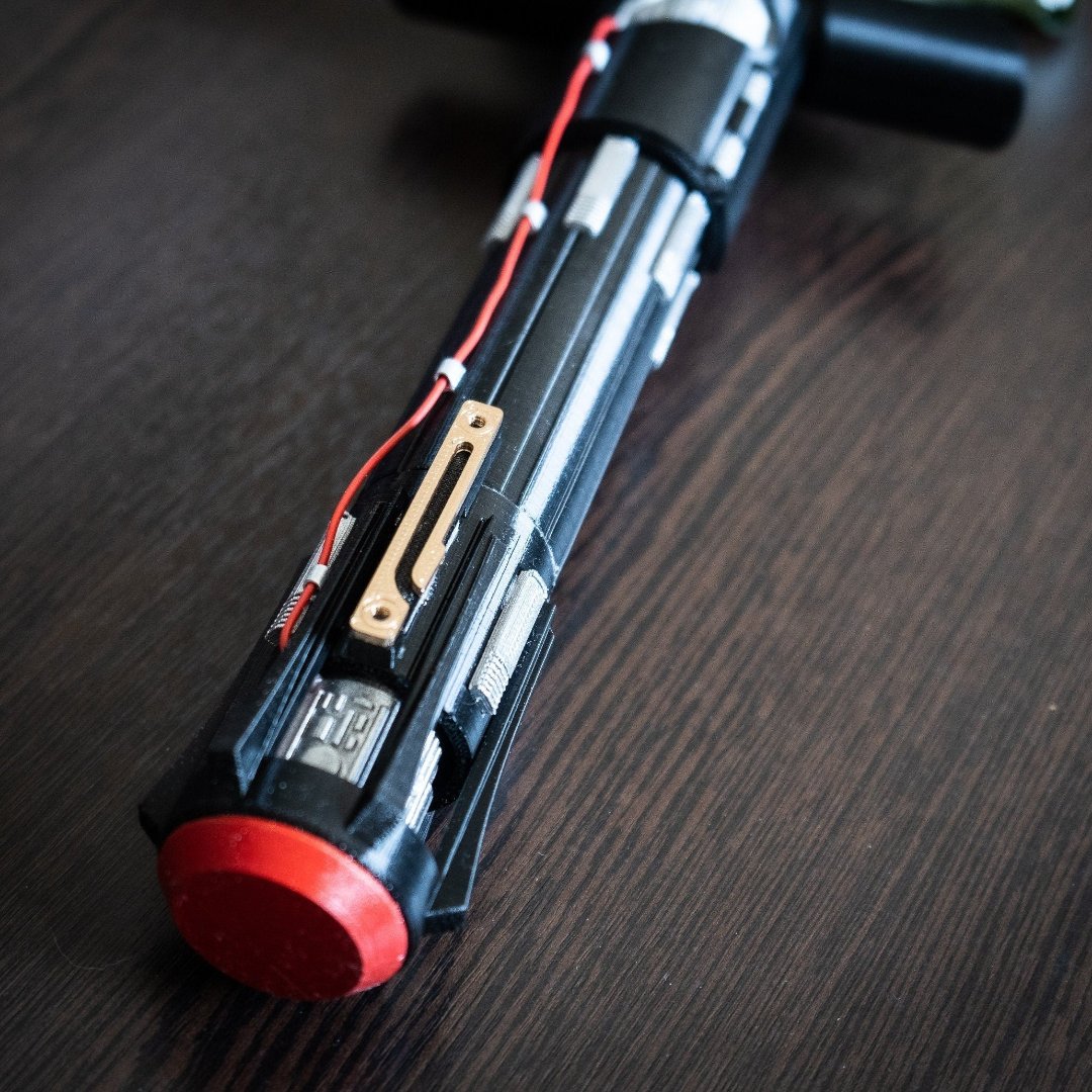 Kylo Ren Lightsaber | Star Wars Custom Lightsaber Prop | Star Wars Inspired Cosplay  Replica props | 3d printed weapon - 3DPrintProps
