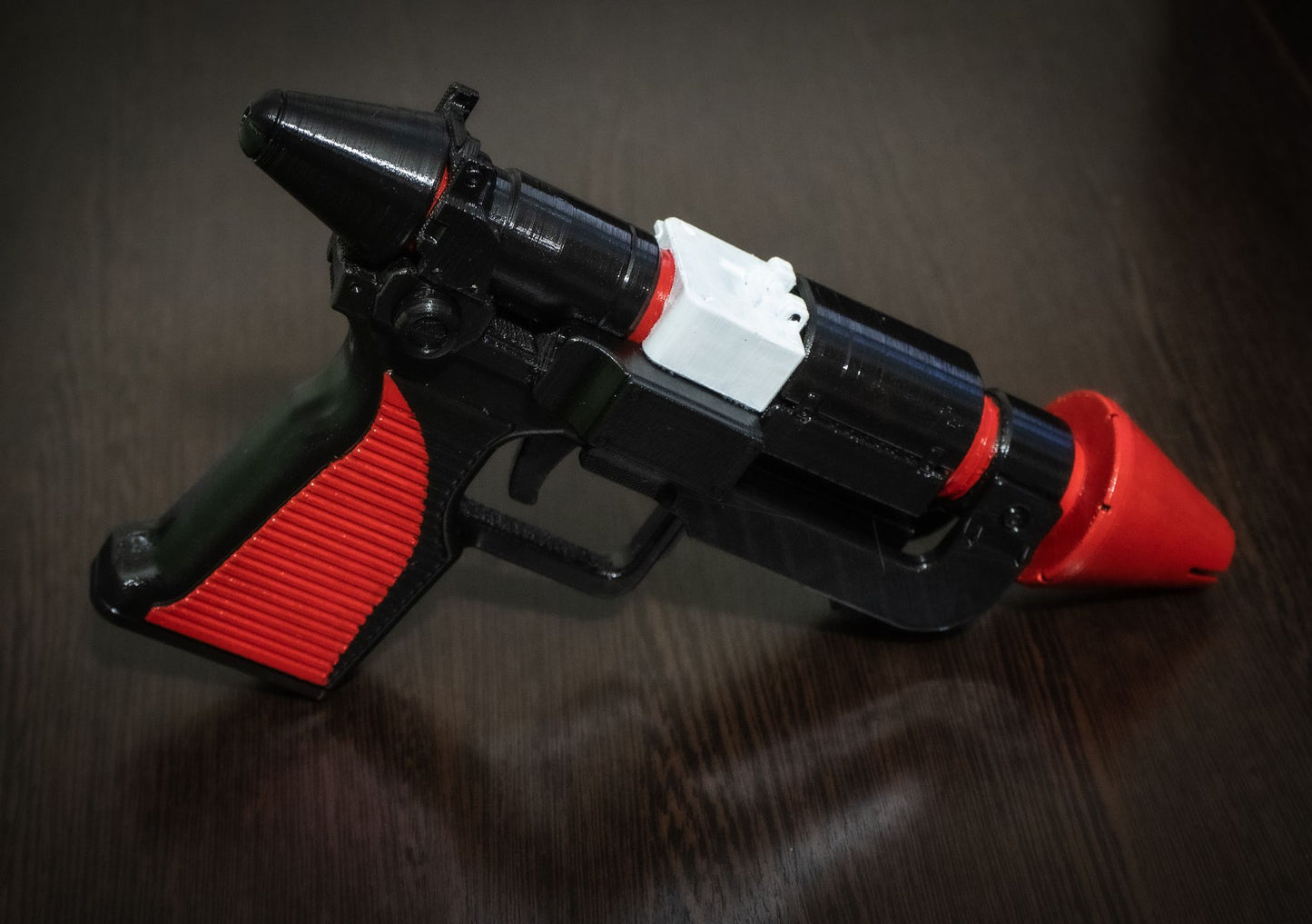 Major Baron Elrik Vonreg Blaster | RK-3 blaster pistol | Star Wars Props - 3DPrintProps