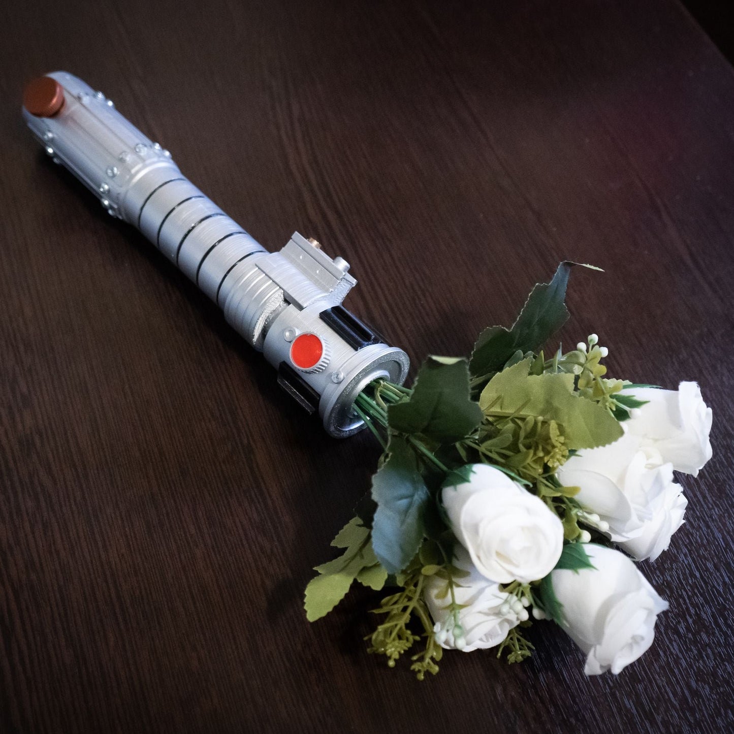 Mara Jade Star Wars Inspired Bridal Bouquet Holder | Star Wars wedding - 3DPrintProps