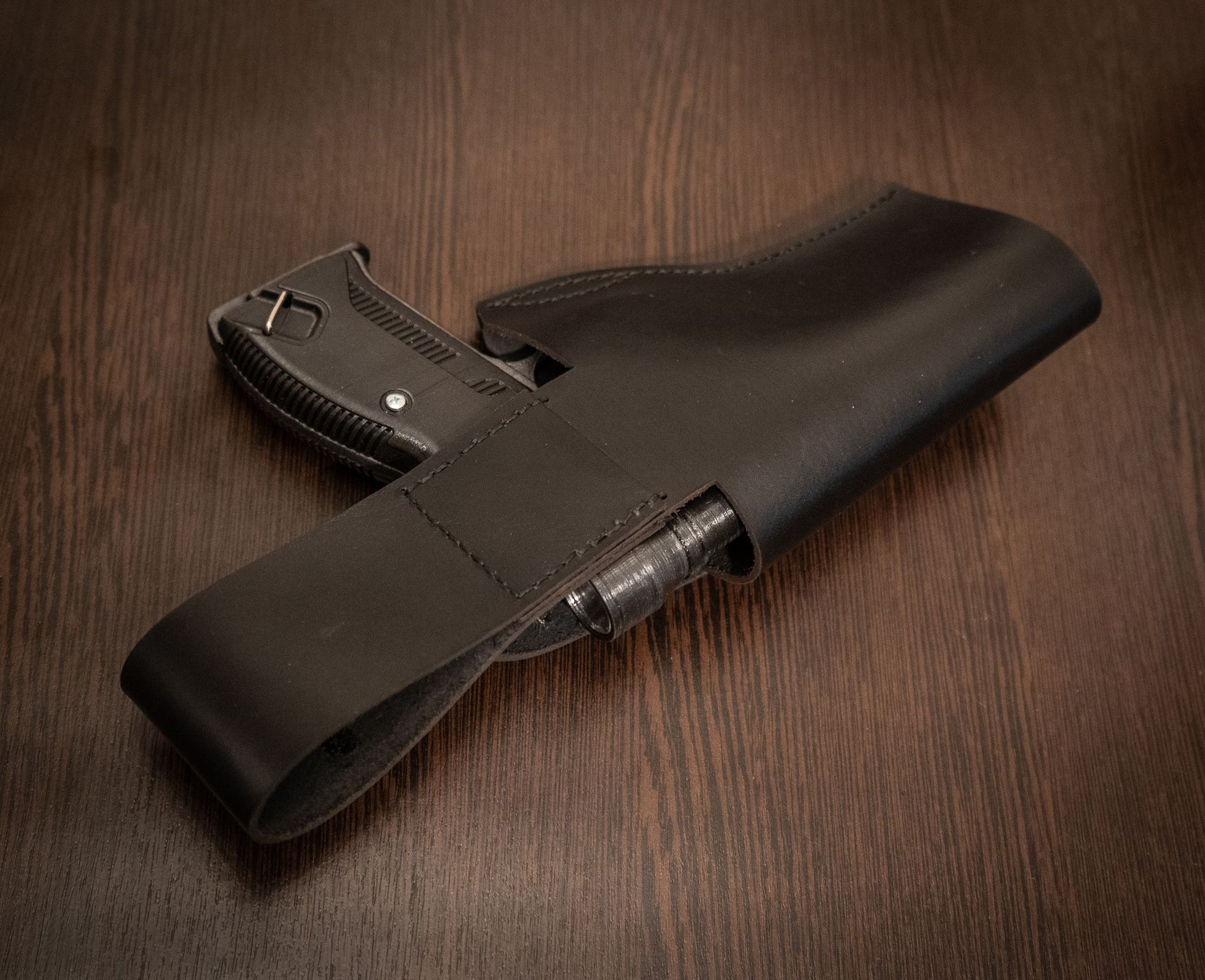Moff Gideon Blaster pistol | Star Wars Replica | Star Wars Props | Star Wars Cosplay - 3DPrintProps