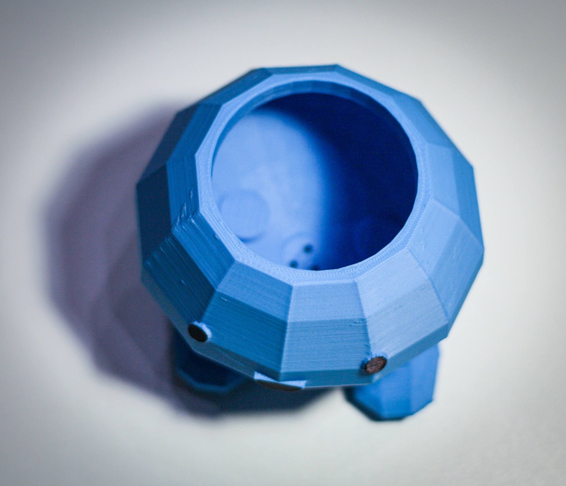 Oddish planter with Snap Together Legs | Oddish Pokemon Plant Pot | cute Pot Planter | desk planter - 3DPrintProps