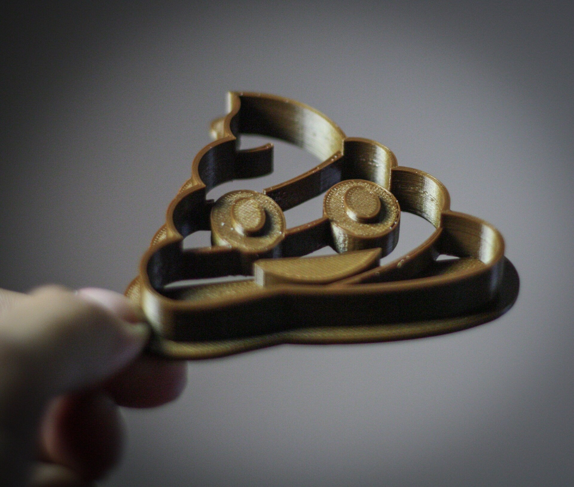 Poop Emoji Cookie Cutter | biscuit cutters | party cookie cutter - 3DPrintProps