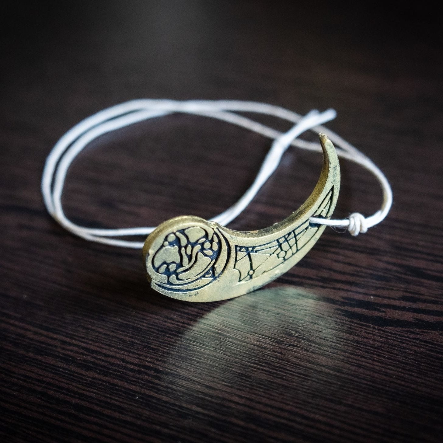 Rose Tico and Paige Tico Otomok medallion |  Star Wars Cosplay - 3DPrintProps