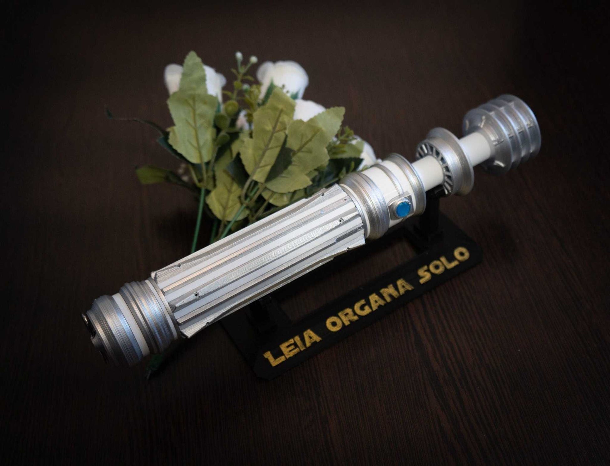 White Star Wars Bridal Bouquet Holder | Wedding Bouquet Lightsaber Holder | Leia Lightsaber Bouquet Holder | star wars wedding - 3DPrintProps