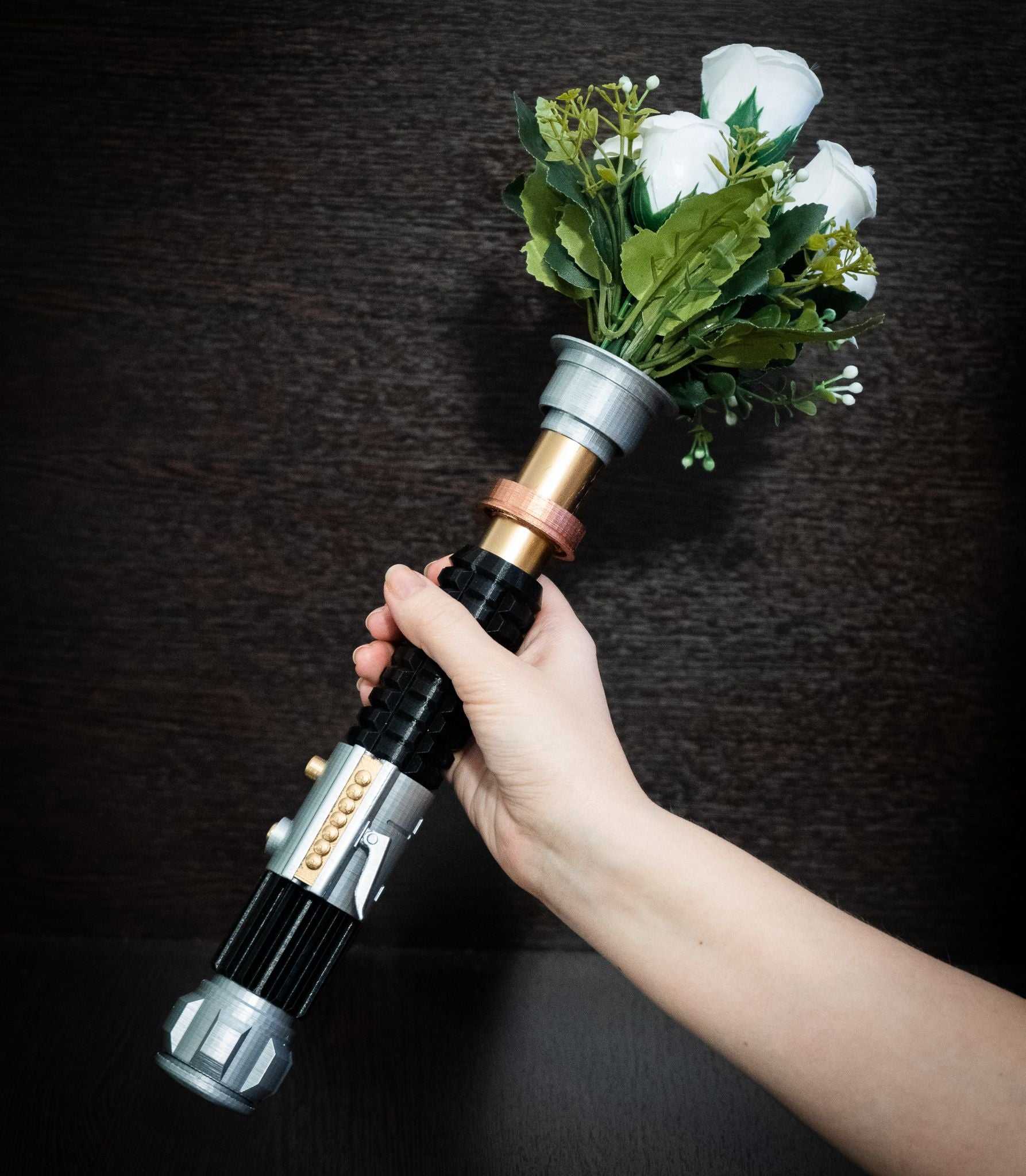 Star Wars Inspired Obi-Wan Kenobi's Lightsaber Bridal Bouquet Holder | Wedding Bouquet Lightsaber Holder | star wars wedding - 3DPrintProps