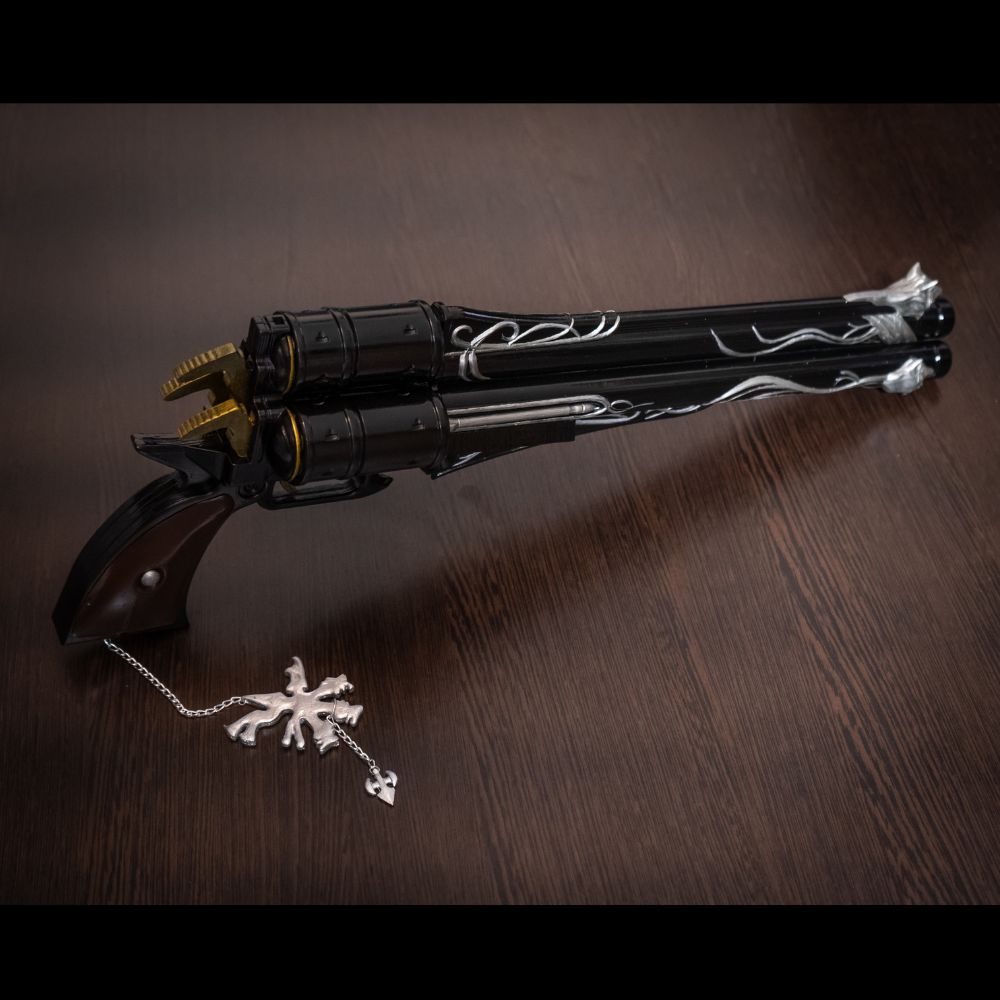 Cerberus - A Stunning Triple-Barreled Revolver for Cosplay and Collectors