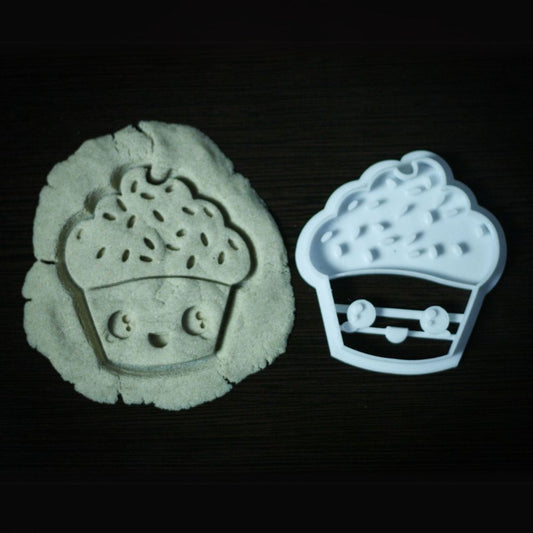 Kawaii muffin cookie cutter for cupcake party