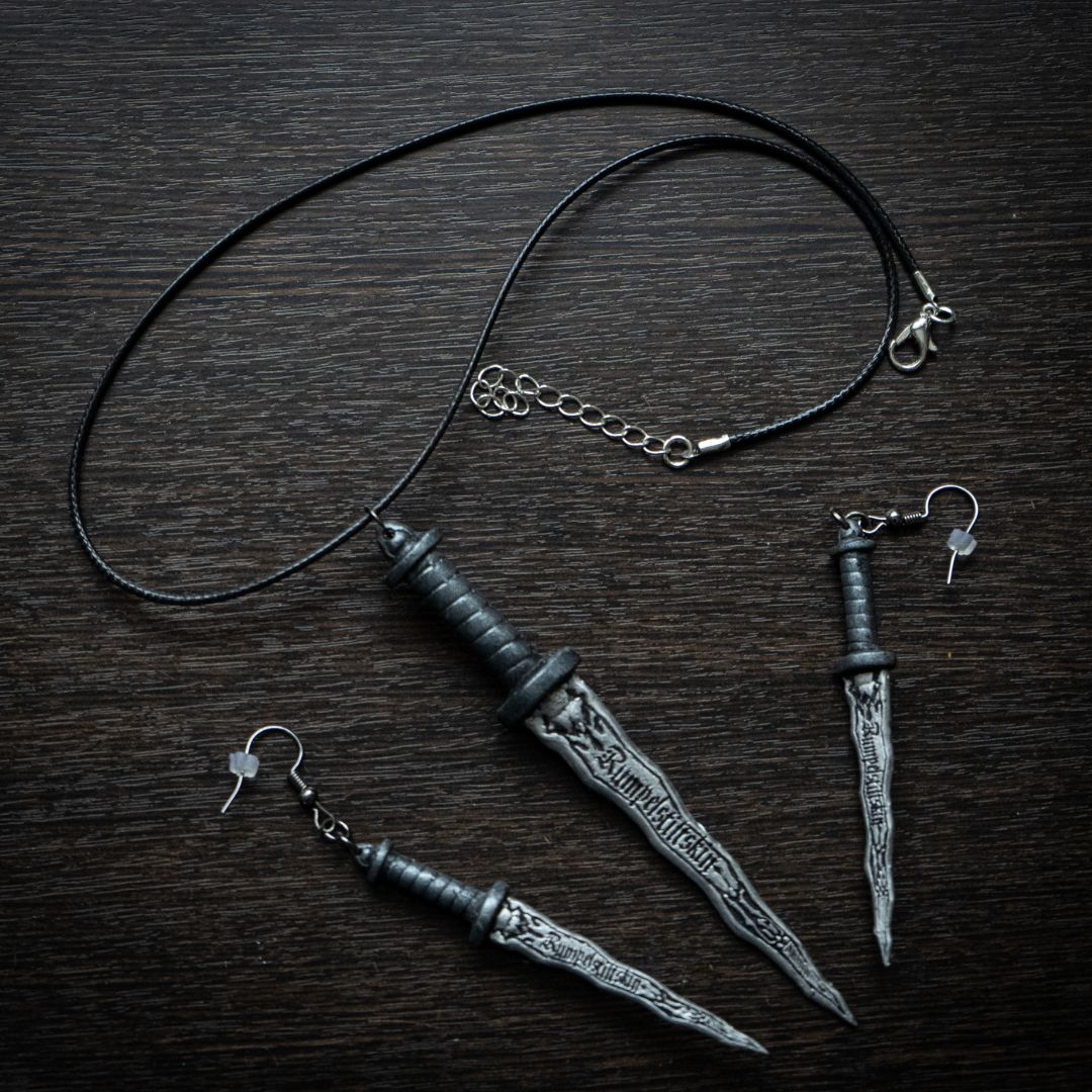 Personalized-Dark-One-Dagger-Earrings-and-Necklace-Custom-Name-Jewelry-Set-