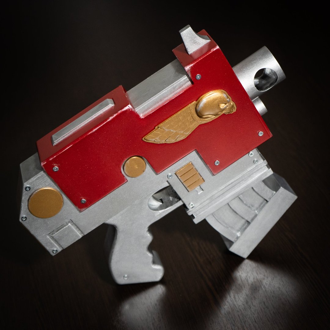 Ultima Pattern Bolt Pistol Cosplay