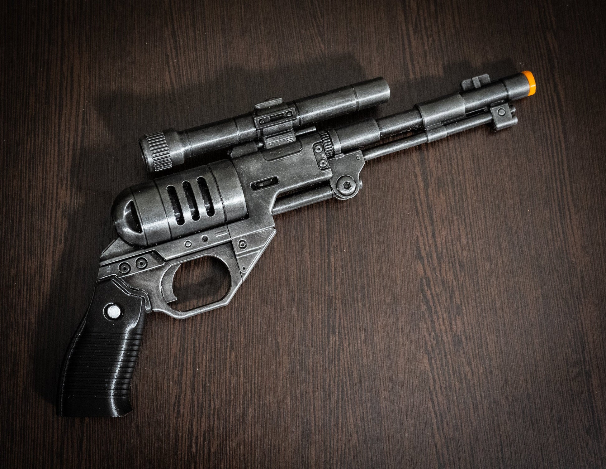 DE-10 blaster pistol | Star Wars Replica | Star Wars Props | Star Wars Cosplay - 3DPrintProps