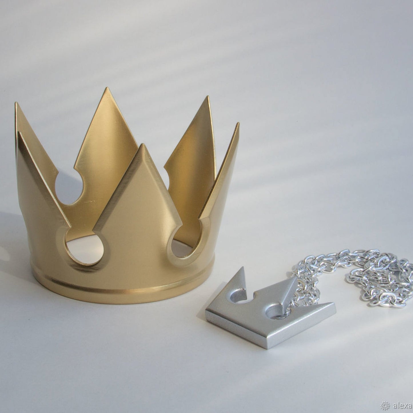 Kingdom Hearts inspired Sora Crown | Sora cosplay Replica | kh3 | 3D printed Cosplay Props