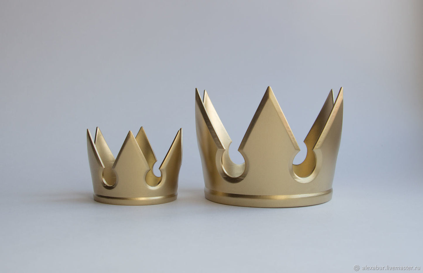 Kingdom Hearts inspired Sora Mini Crown | 3D printed Replica