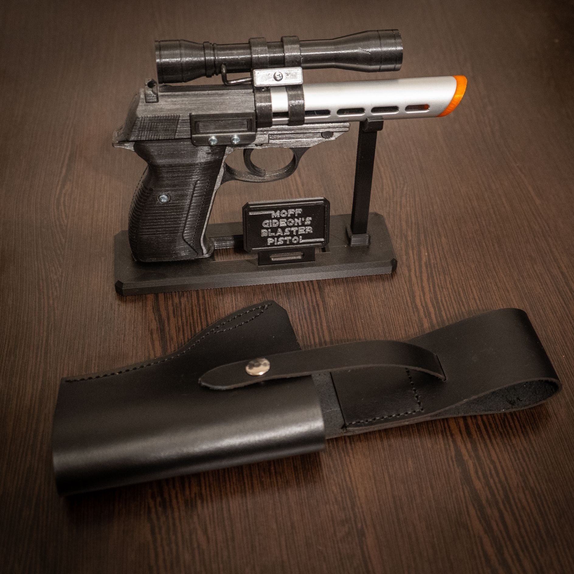 Moff Gideon Blaster pistol | Star Wars Replica | Star Wars Props | Star Wars Cosplay - 3DPrintProps