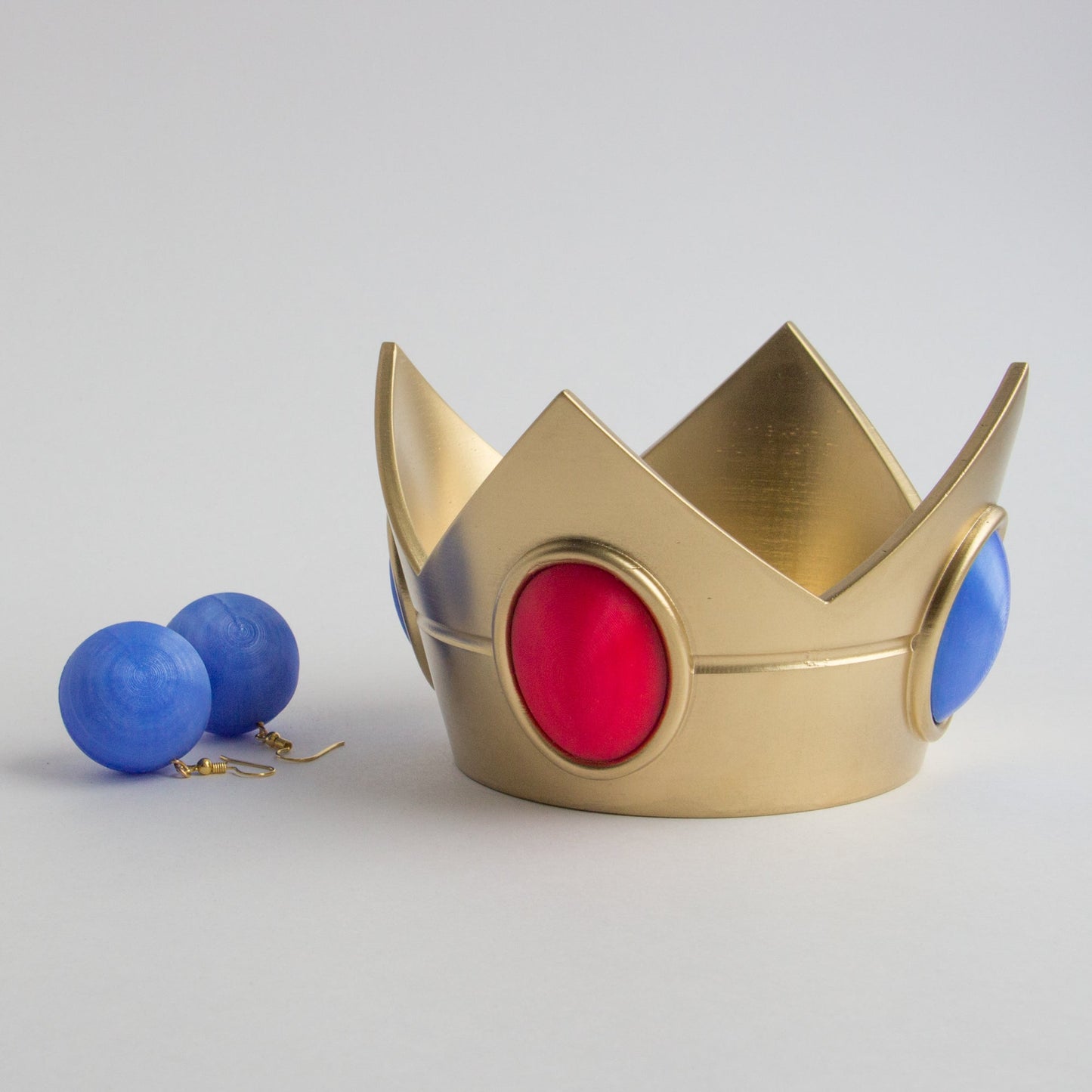 Princess Peach Accessories – Crown, brooch, earrings from Super Mario Bros video game