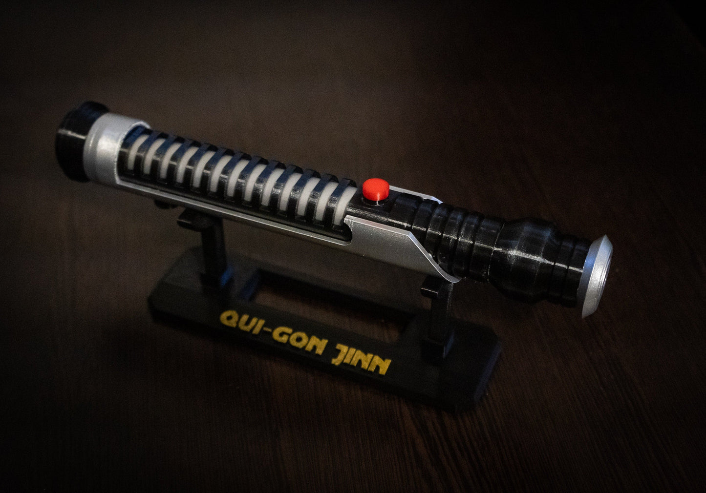 Qui-Gon Jinn's lightsaber |  Star Wars Replica | Star Wars Inspired Cosplay - 3DPrintProps