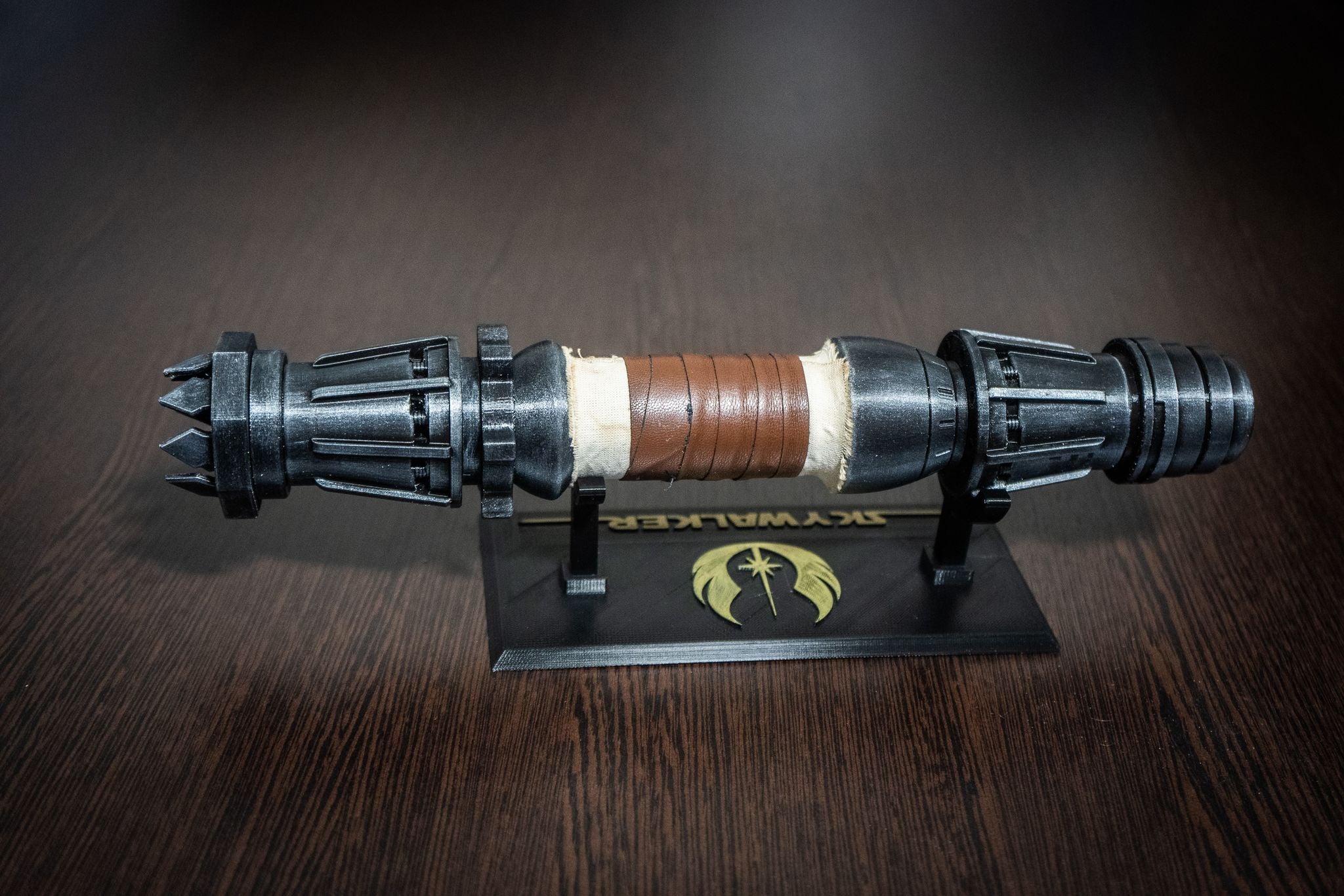 Rise of best sale skywalker lightsaber