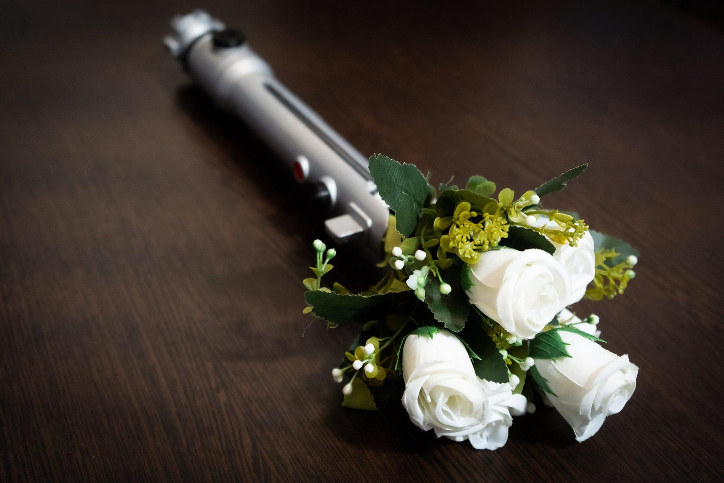 Star Wars Inspired Bridal Bouquet Holder Ahsoka Tano | star wars wedding - 3DPrintProps