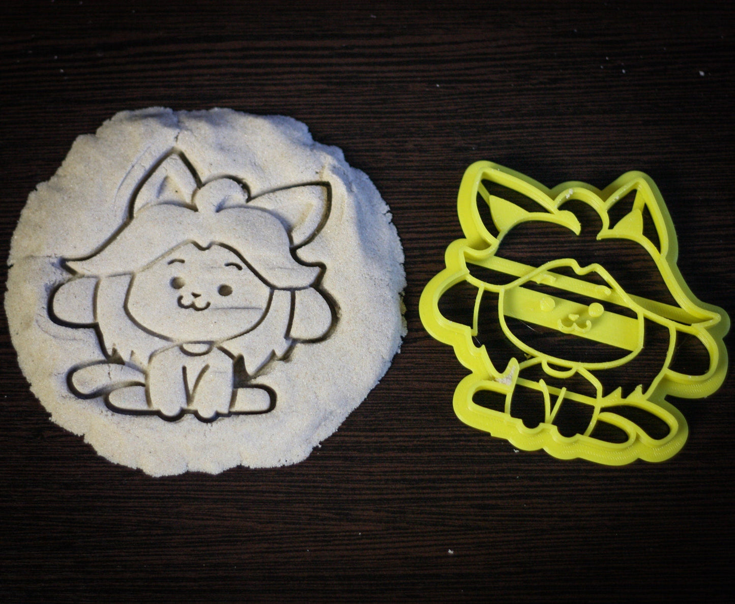 Temmie Undertale Cookie Cutters | animal cookies | fondant cutter - 3DPrintProps