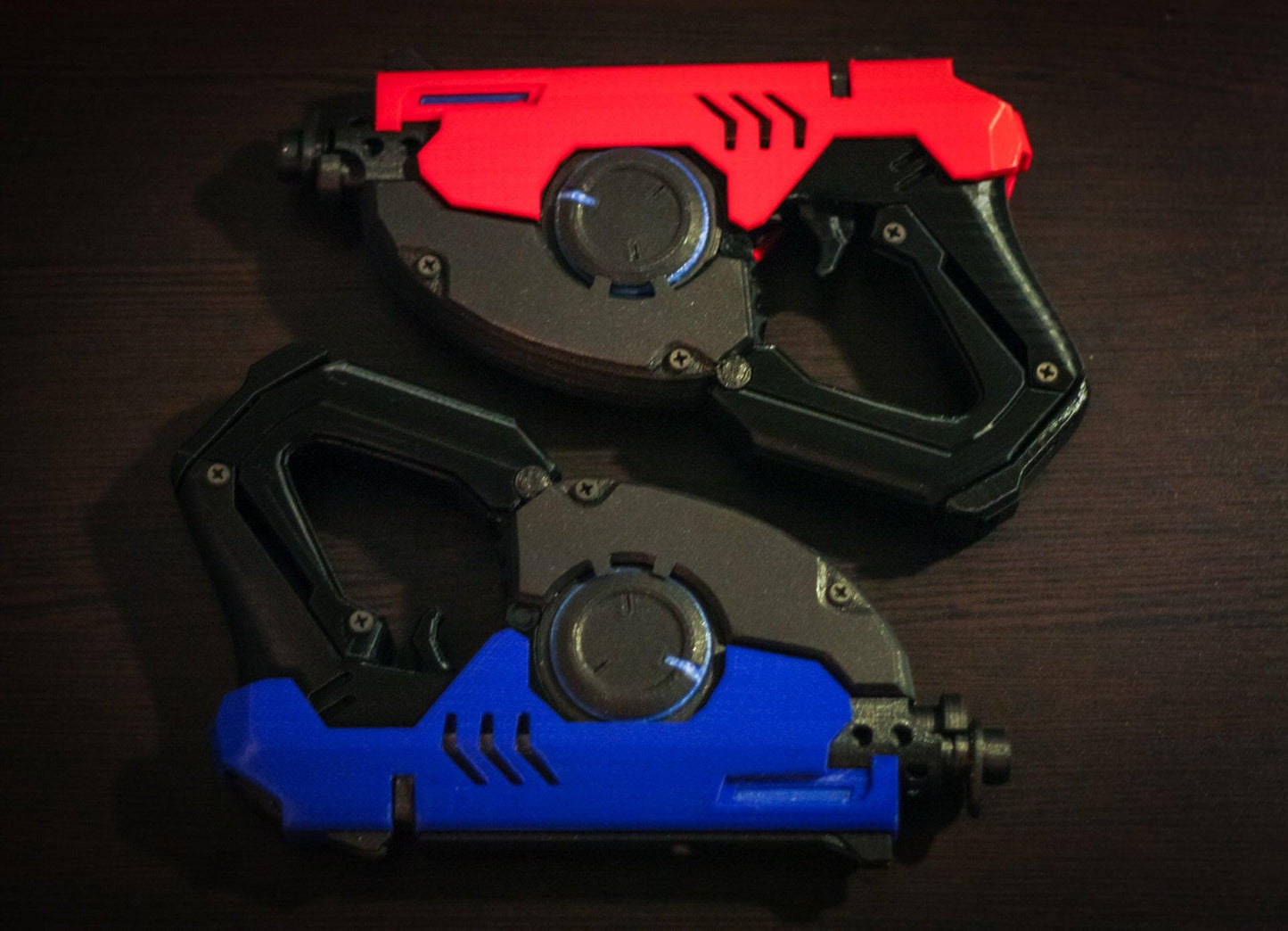 Tracers Gun Replica black&white | Tracers Pulse Pistols - 3DPrintProps